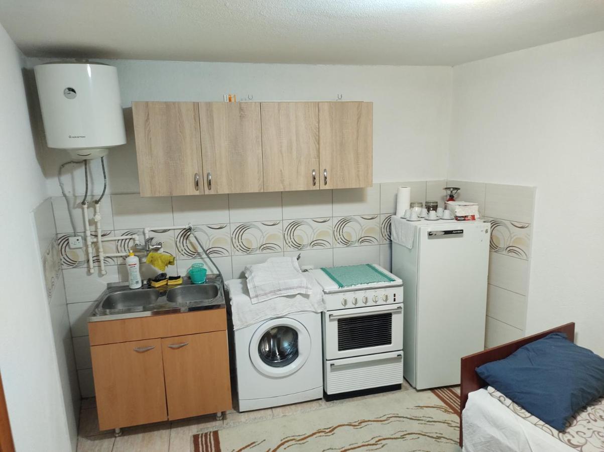 Guest House Πρίλεπ Εξωτερικό φωτογραφία