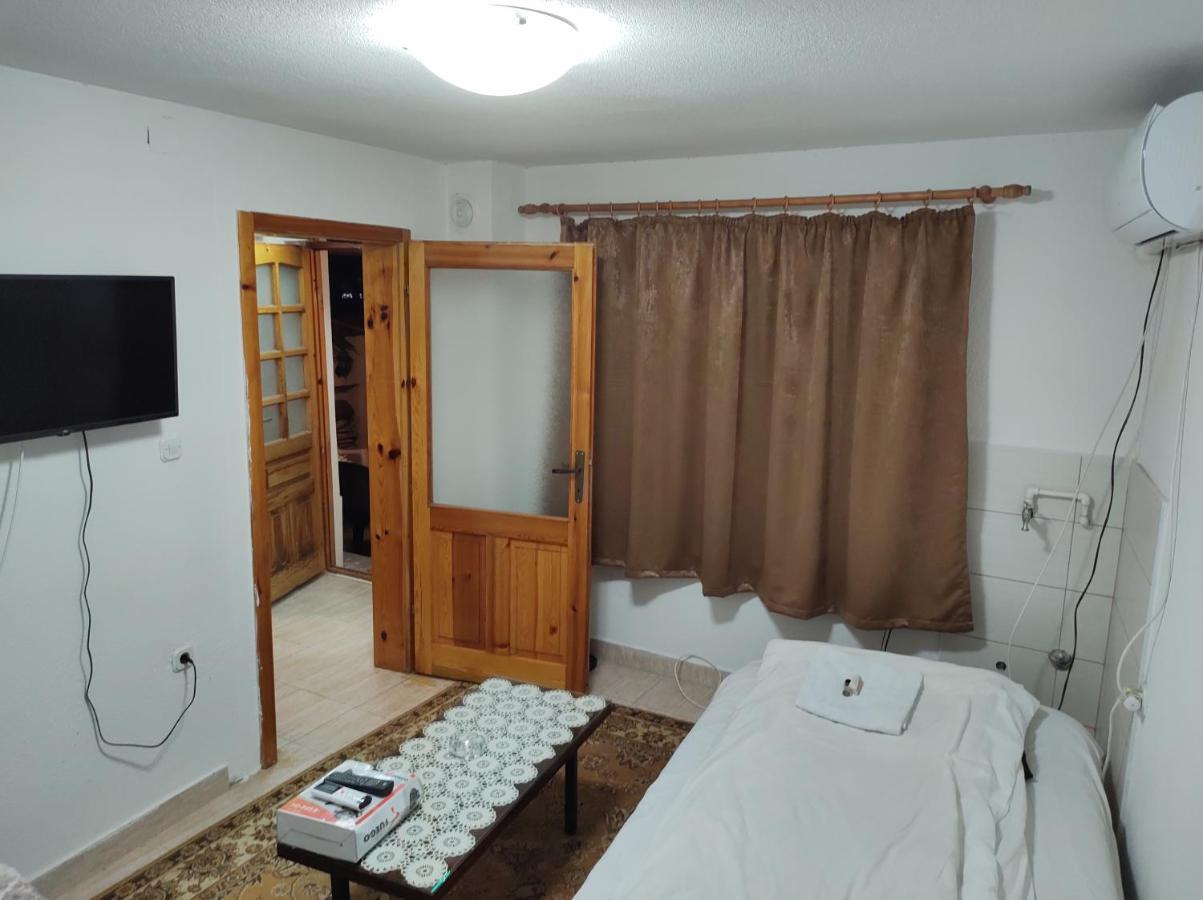 Guest House Πρίλεπ Εξωτερικό φωτογραφία